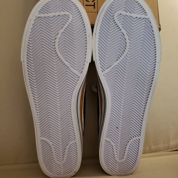 NWT women's Nike Court Legacy NN - Picture 7 of 14